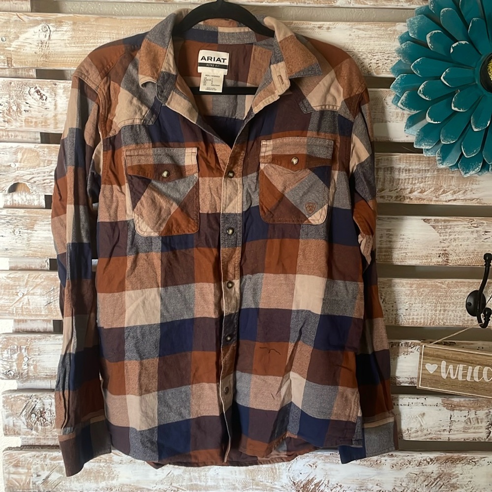 Ariat Retro Fit Flannel Size Large